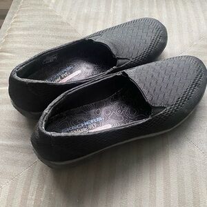 Skechers Black Textured Slip-On Shoes